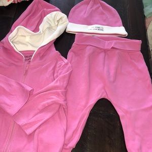 Deanie Organic & Burts Bees Baby Outfits